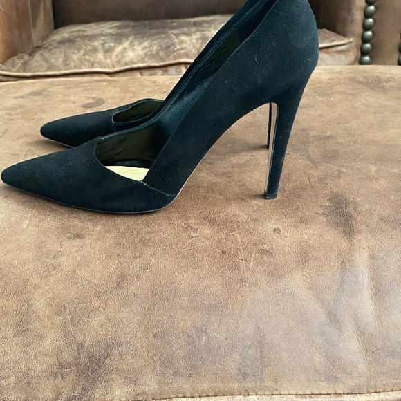 Saks Fifth Avenue black suede pumps - Picture 3 of 5
